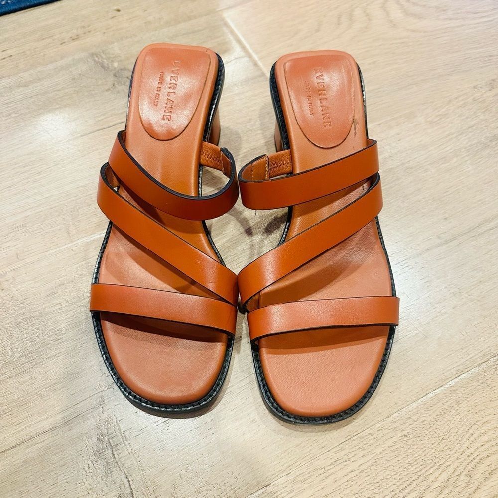 EUC Everlane Brown Leather Heels 7